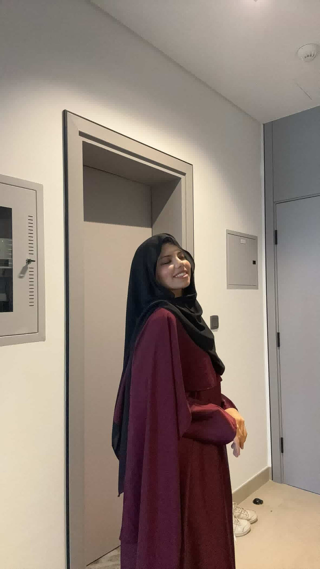 Alfiya Cape Dress – Paris Silk